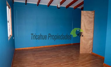 En Vicuña, venta de casa ampliada, 3D y 2B. Excelente estado. $70 millones