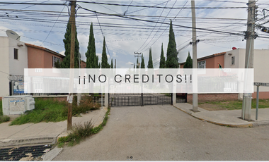 Casa en fraccionamiento Paseos del Lago, Paseos del Lago, Estado de México, México. ¡NO CRÉDITOS!