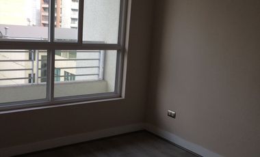 Hermoso dep 2D2B a pasos de metro Santa Lucia