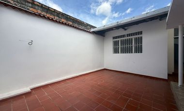 Casa en Arriendo permanente en barrio en Girardot - Cundinamarca