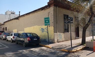 Venta Casa Pensión Y Restaurant En Avenida Seminario 67-69