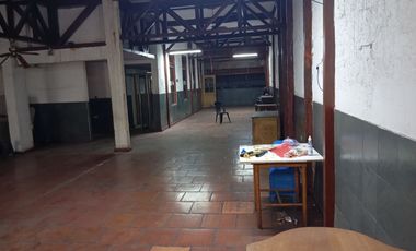 Venta Casa Pensión Y Restaurant En Avenida Seminario 67-69