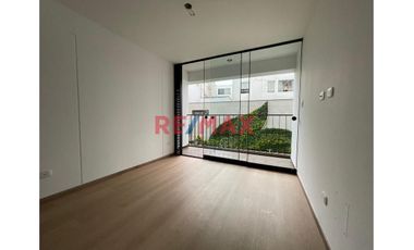 Alquilo Hermoso Y Moderno Flat De Estreno 2Do Piso Con 2 Dormitorios + 1 Estudio Las Gardenias Surco