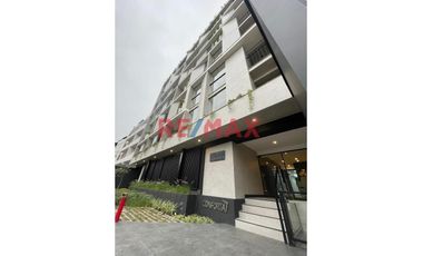 Alquilo Hermoso Y Moderno Flat De Estreno 2Do Piso Con 2 Dormitorios + 1 Estudio Las Gardenias Surco