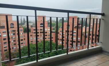 Apartamento en Arriendo en El Portal, Envigado, Antioquia
