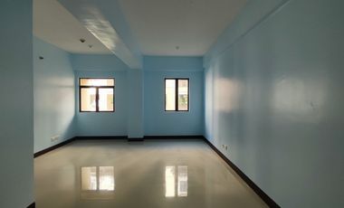 Best Value in Newport City! 1BR Condo at Sarasota | 50 sqm | RFO | Rent-to-Own Available