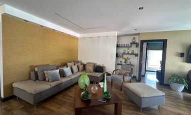 En Venta hermoso Penthouse de 4 dormitorios con hermosa vista al río, Sector Muñecas de Piedra - Cuenca