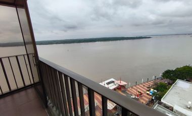 Arriendo departamento ,pleno Malecon , vista al rio .