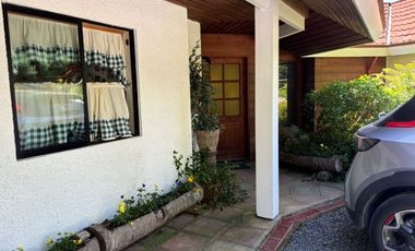 Hermosa Casa Vista Al Volcán Cercana A Villarrica
