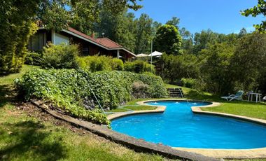 Hermosa Casa Vista Al Volcán Cercana A Villarrica