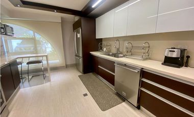 SE VENDE CASA CON SALIDA AL MAR EN POZOS COLORADOS – F.V