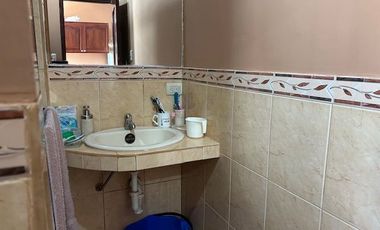 CASA DE UNA PLANTA CONFORMADA POR 3 SUITES INDEPENDIENTES EN SALINAS