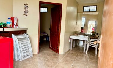 CASA DE UNA PLANTA CONFORMADA POR 3 SUITES INDEPENDIENTES EN SALINAS