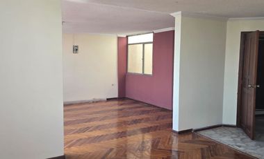 EDIFICIO RENTERO PLAZA PACHANO