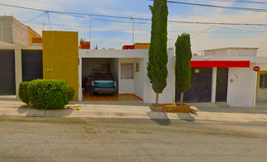 CASA EN VENTA EN COL. VISTA LAS CUMBRES AGUASCALIENTES!!!