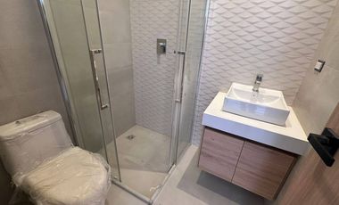 EN VENTA HERMOSO DEPARTAMENTO DE 3 DORMITORIOS - AV PRIMERO DE MAYO SECTOR COLEGIO PASOS