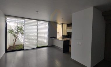 CASA EN RENTA DENTRO DE COTO AIRE EN SANTA ANA TEPETITLÁN