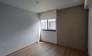 CASA EN RENTA DENTRO DE COTO AIRE EN SANTA ANA TEPETITLÁN