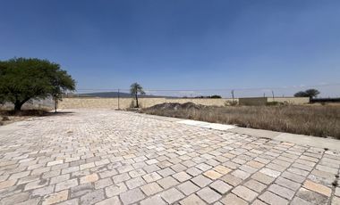 Terreno plano de 262 m2 en Fuentes Residencial en oportunidad