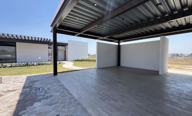 2 terrenos planos de 264 m2 en Fuentes Residencial en oportunidad