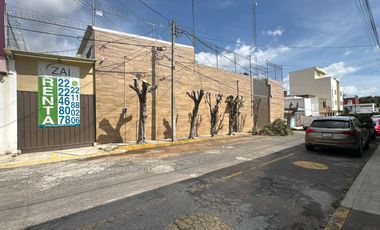 Renta Bodega con Oficinas Colonia Los Volcanes