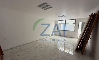 Renta Bodega con Oficinas Colonia Los Volcanes