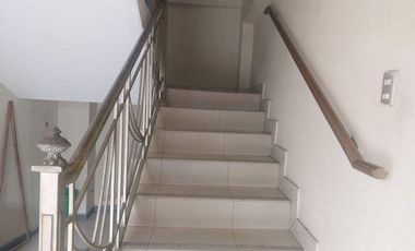 VENTA DE EDIFICIO DE 4 PISOS EN SANTA ROSA