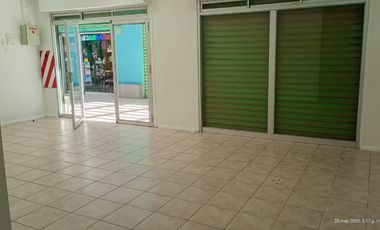 HERMOSO LOCAL COMERCIAL CENTRO LOS VOLCANES