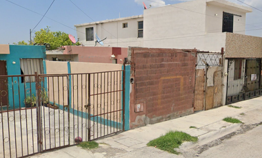 SK21 CASA EN REMATE BANCARIO en PARAJES DE SANTA ELENA, SALTILLO, COAHUILA
