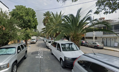 GRAN OportinidadCasa En Anselmo Portillo, Jardin