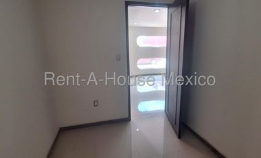 Casa en Venta en Toluca ,Fuentes de San Jose MT 25-3697.