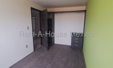 Casa en Venta en Toluca ,Fuentes de San Jose MT 25-3697.