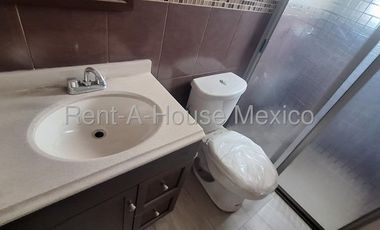 Casa en Venta en Toluca ,Fuentes de San Jose MT 25-3697.