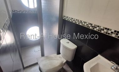 Casa en Venta en Toluca ,Fuentes de San Jose MT 25-3697.