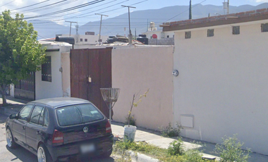 SK21 CASA EN REMATE BANCARIO en LOMA LINDA, SALTILLO, COAHUILA