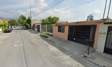 SK21 CASA EN REMATE BANCARIO en LOMA LINDA, SALTILLO, COAHUILA