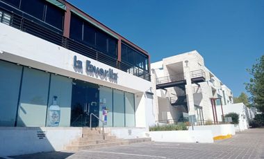 Habitación amueblada para ejecutivo con servicios en Residencial Gran jardín