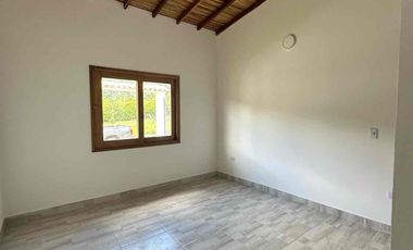VENDO CABAÑA CHINACOTA