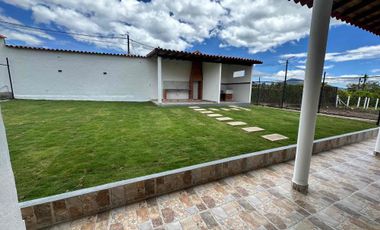 VENDO CABAÑA CHINACOTA