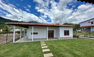 VENDO CABAÑA CHINACOTA
