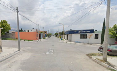 SK21 CASA EN REMATE BANCARIO en LOMA LINDA, SALTILLO, COAHUILA
