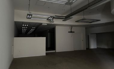 Local comercial en Venta