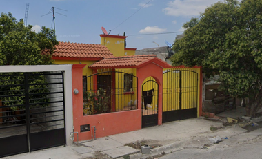 SK21 CASA EN REMATE BANCARIO en LOMA LINDA, SALTILLO, COAHUILA