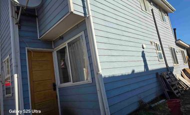 VENDO CASA HABITACIÓN, PASAJE OROZCO 1369, POBLACION BERNALES, COYHAIQUE, REGION DE AYSEN