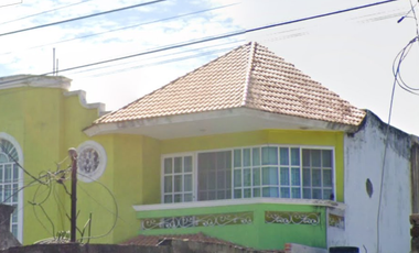 VENTA DE CASA EN VERACRUZ, IGNACIO DE LA LLAVE #799 SALVADOR D MIRON.