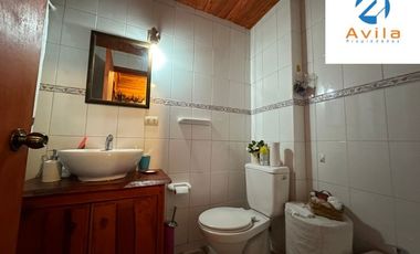 Curarrehue sector Caren parcela de 5.100m2 con casa y piscina a un costado carretera COD.VTAP224