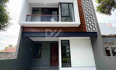 dijual rumah 2 lantai dalam cluster graha Bintaro
