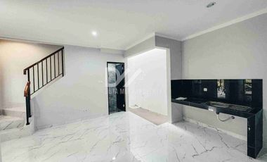 dijual rumah 2 lantai dalam cluster graha Bintaro