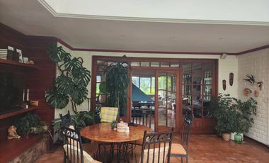 En Venta hermosa Casa en San Joaquín sector Cuenca Tenis & Golf Club