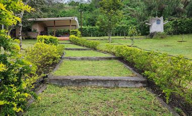 En Venta Hermosa Quinta en Yunguilla en el sector Portovelo